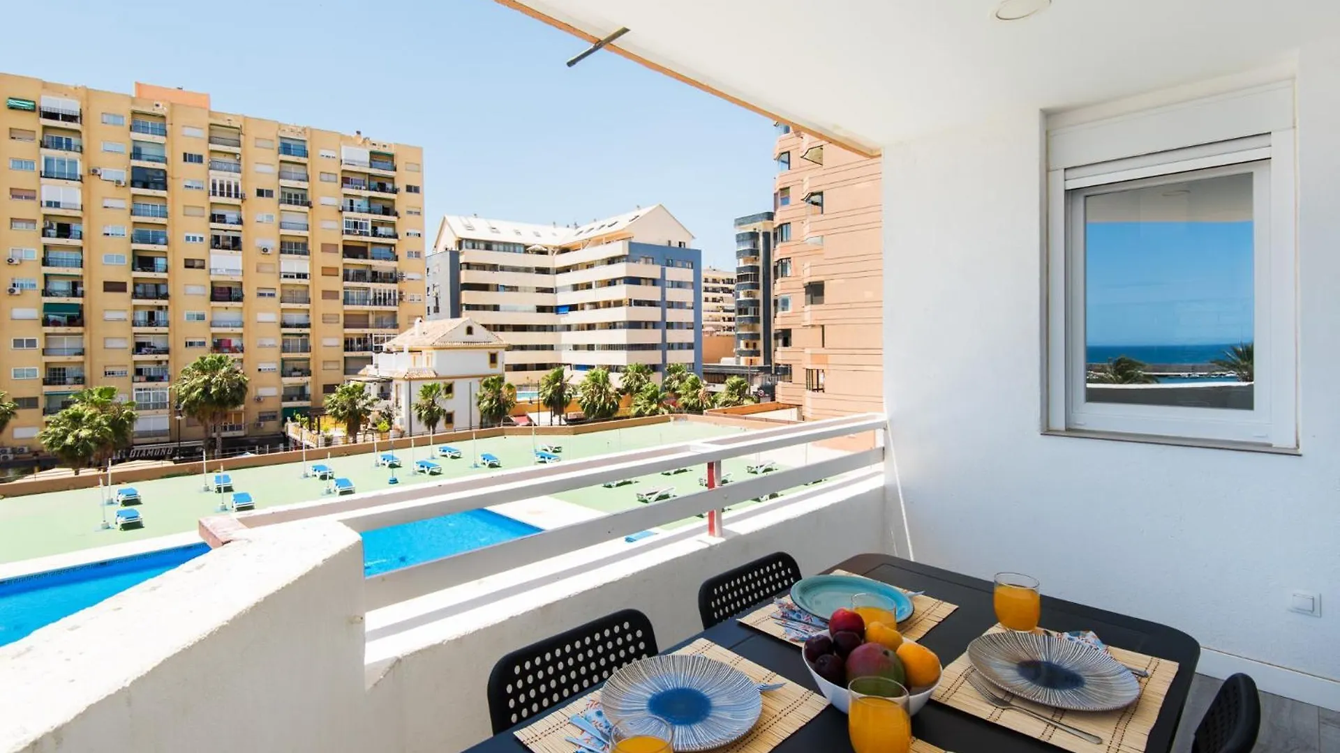 Palm True Towers 1, Marina Beach Apartment Fuengirola 0*,  Spain