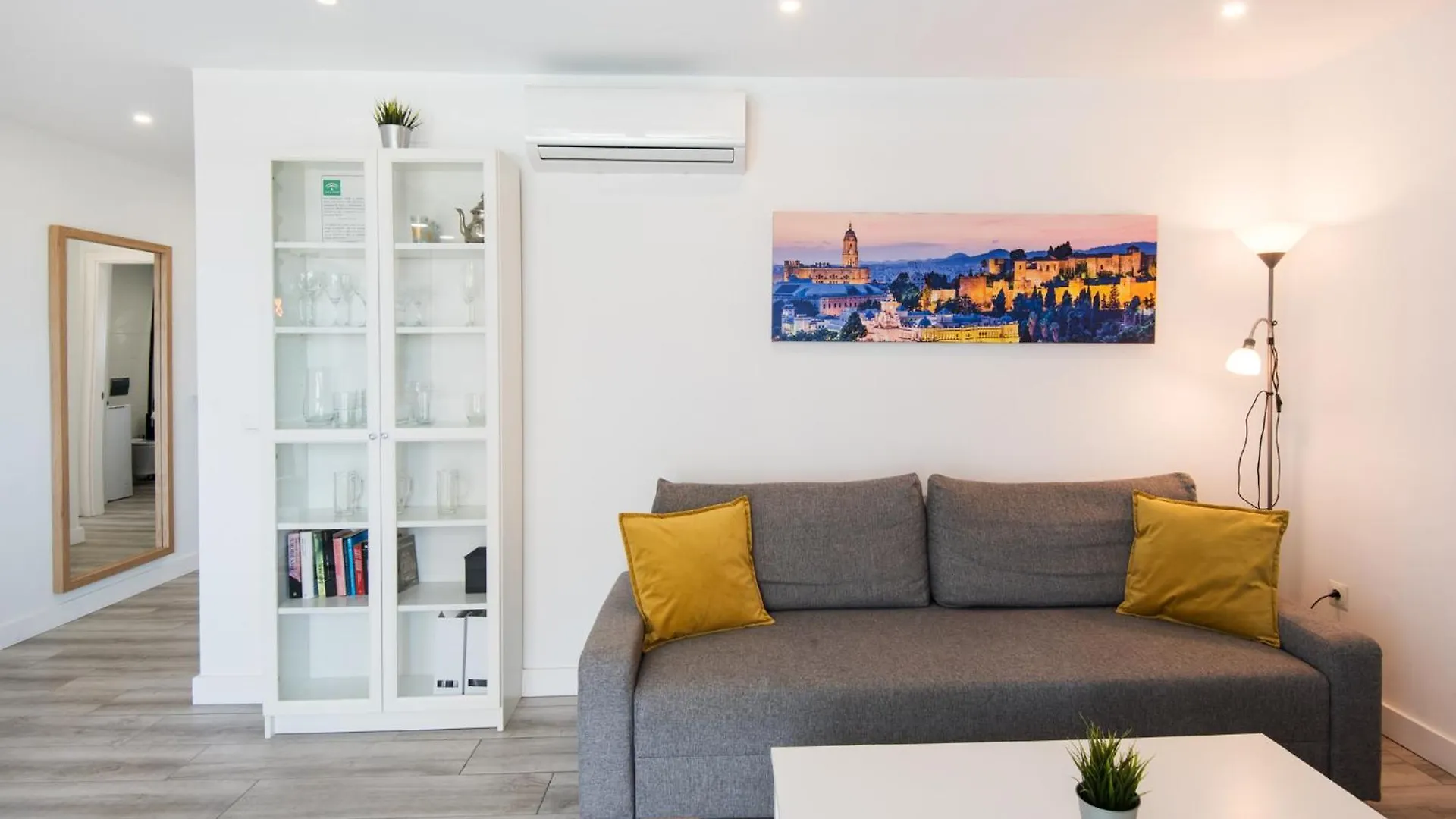 Palm True Towers 1, Marina Beach Apartment Fuengirola